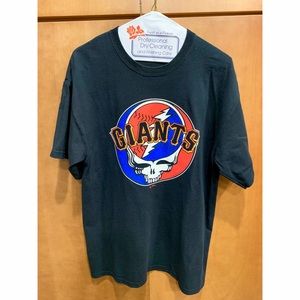 RARE Vintage 2010 Grateful Dead SF Giants T-shirt